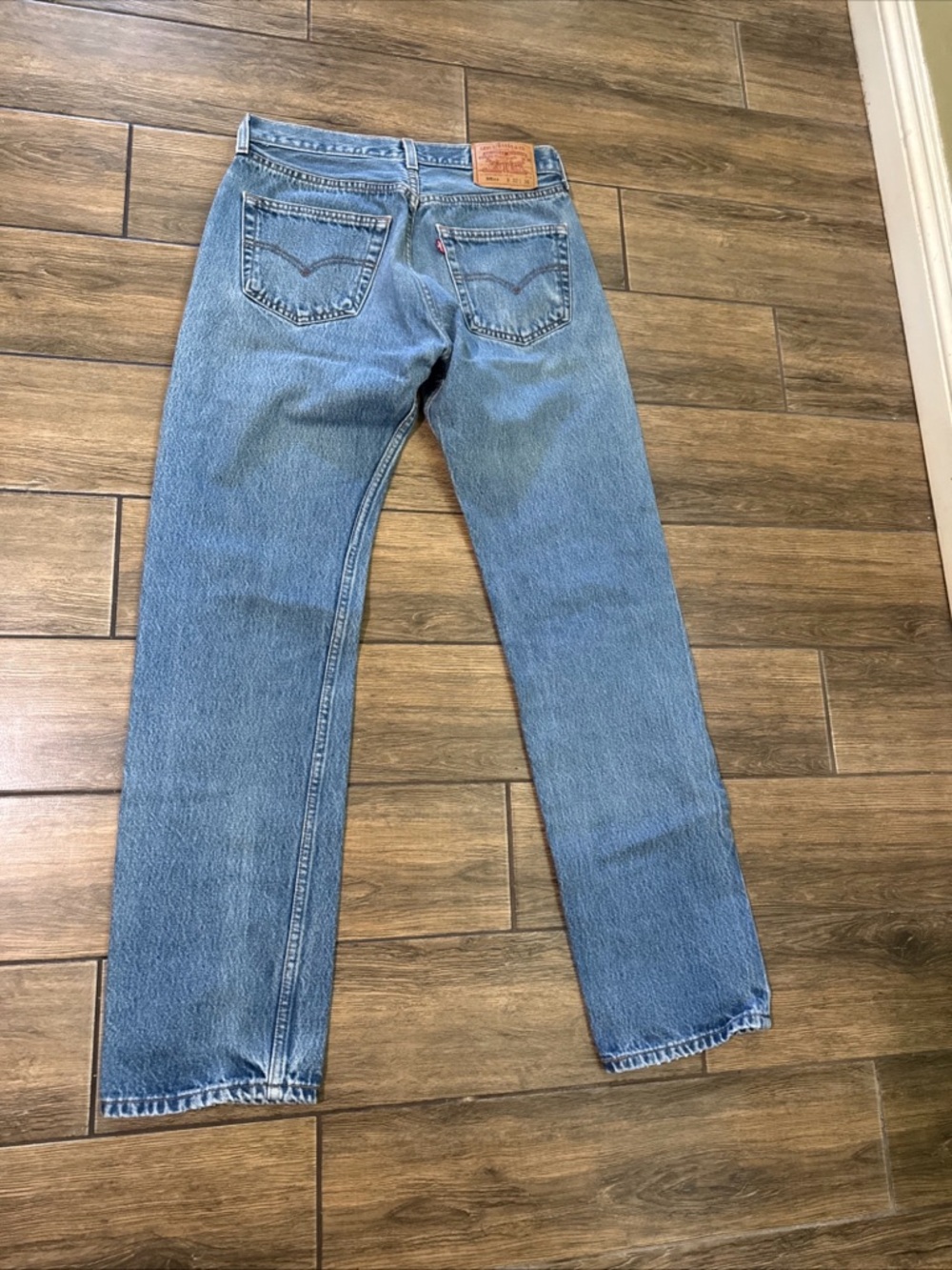 Vintage Levis 501 xx Mens Straight Jeans Blue Button Fly Light Wash Denim 32X32
